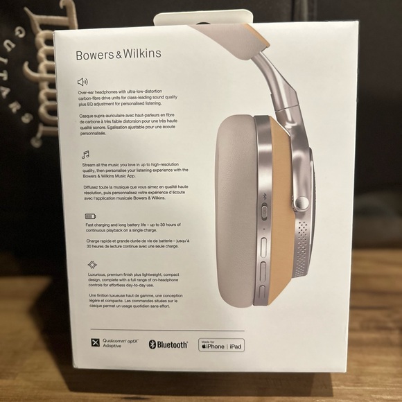 BNWT Bowers & Wilkins Px8 Over-Ear noise canceling Headphones in Tan and Silver - Picture 8 of 16